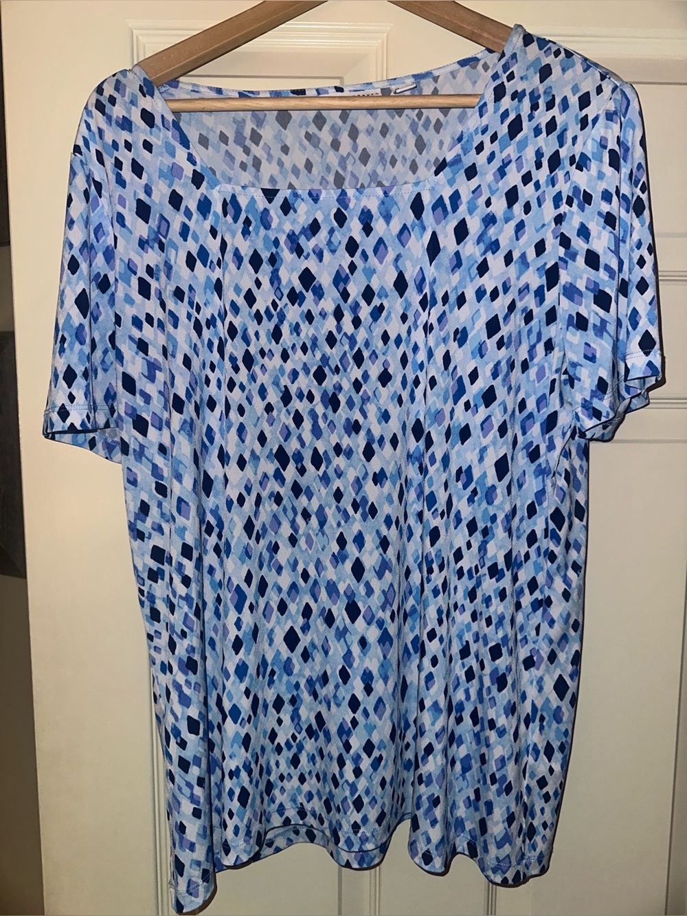 Susan Graver Blue Patterned Short-Sleeve Top Like New